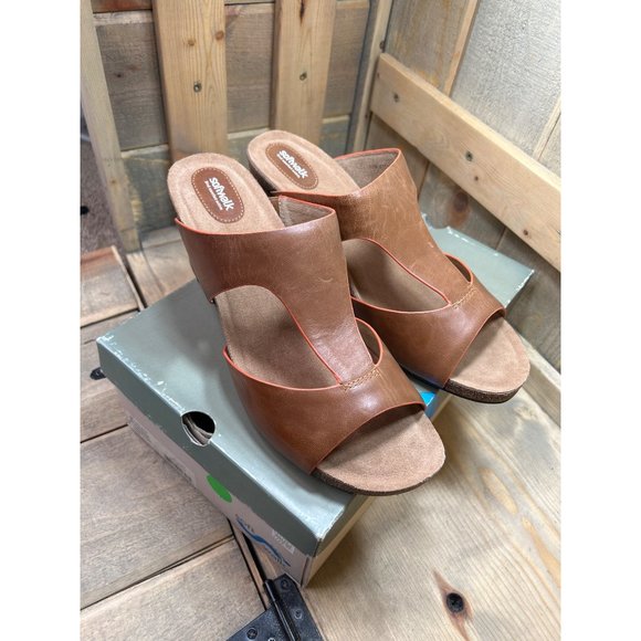 NEW Softwalk Brown Tan Slip On Wedge Sandals Womens 12M Jermaine - Picture 3 of 9